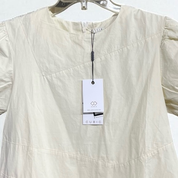 🌻NEW w/tags Cubic London Romantic Feminine Ivory Puff Sleeve Dress Size Large - Picture 10 of 14